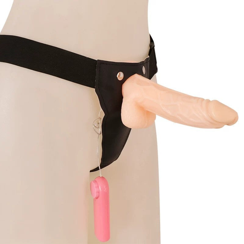 Wearable leather pants – with testicular pouch – electric(بنطال جلدي قابل للارتداء – مزود بجراب للخصيتين – كهربائي)